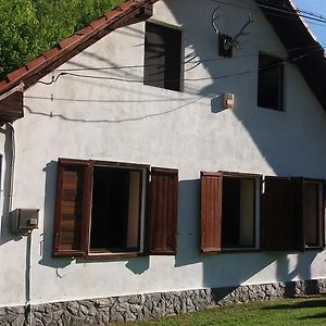 הוילה Casa Sasca Montană Exterior photo