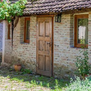 בית הארחה Dominic Boutique, Little Barn , Cloasterf Exterior photo