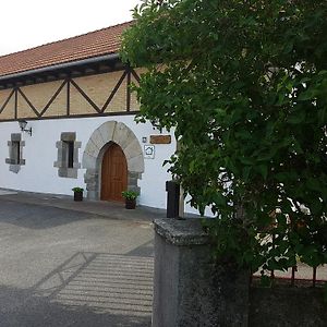 Espinal-Auzperri Casa Rural Oihan - Eder Exterior photo