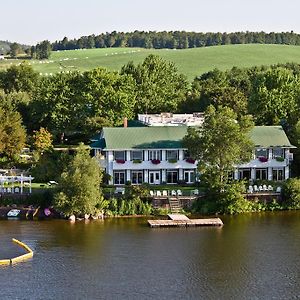 Keene Elmhirst'S Resort Exterior photo