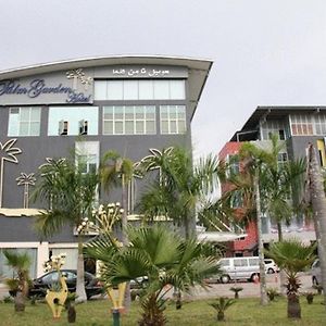 בנדר סרי בגאוואן Palm Garden Hotel Brunei Exterior photo