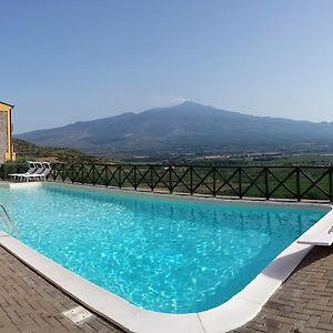 בית הארחה Roccella Valdemone 	Agriturismo Valle Dell'Etna Exterior photo