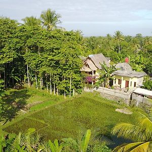 טטבאטו Kembang Kuning Cottages Exterior photo