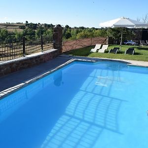 הוילה Palazuelos de la Sierra Casa Rural La Yedra Exterior photo