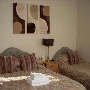 בורנמות' The Claremont B&B Room photo