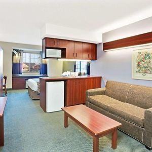 דטרויט Microtel Inn & Suites By Wyndham Roseville/Detroi Exterior photo