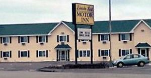 אסקנבה Lincoln Host Motor Inn Exterior photo