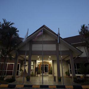 Hotel Seri Malaysia טמרלו Exterior photo