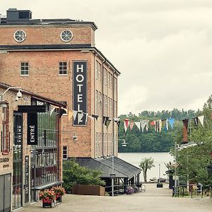 Tollered Naeaes Fabriker Hotell & Restaurang Exterior photo