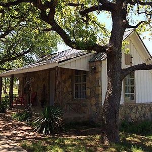 Iredell The Lucky Penny Lodge Exterior photo