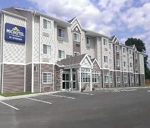 Microtel Inn & Suites By Wyndham בינגהמטון Exterior photo