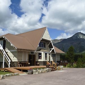 East Glacier Park Village Summit Mountain Lodge And Steakhouse Exterior photo