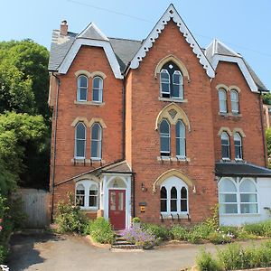 לינה וארוחת בוקר גרייט מלברן Ashbury Bed & Breakfast Exterior photo