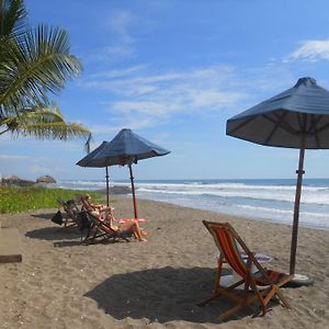 Las Peñitas Beach Hostal Oasis Exterior photo