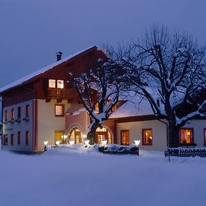 רויטה Hotel Gasthof Zum Schwanen Exterior photo