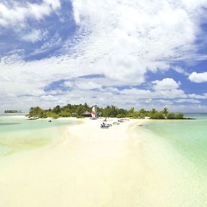 Bodufinolhu  Fun Island Resort & Spa Exterior photo