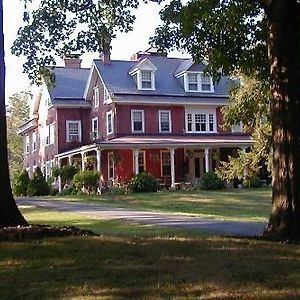 Mount Joy Cameron Estate Inn Exterior photo