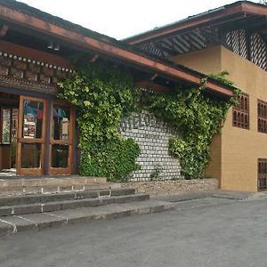 פארו Hotel Olathang Exterior photo