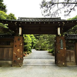 מלון טויוקה Yutouya Ryokan Exterior photo