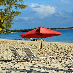 Arthur Town Pigeon Cay Beach Club Exterior photo