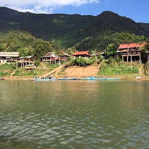 Muang Ngoi Lattanavongsa Guesthouse And Bungalows Exterior photo