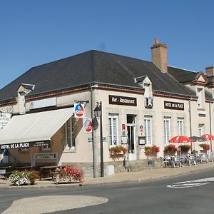 Germigny-des-Prés Hotel De La Place Exterior photo