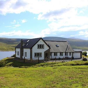 Overscaig Oak Lodge Bed And Breakfast Exterior photo