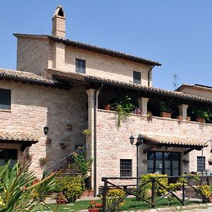 אפרטהוטל ספלו Terre Del Cantico Country House Exterior photo