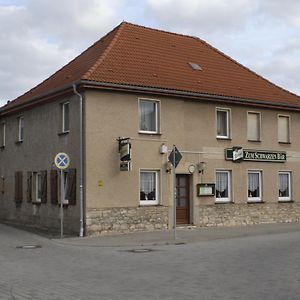 מלון Gusten Gasthaus ,,Zum Schwarzen Baer" Exterior photo