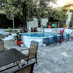 מנאגווה El Mirador Suites And Lounge Exterior photo