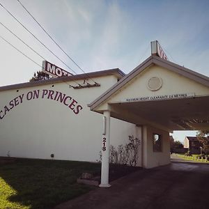 Hallam Casey On Princes Motel Exterior photo