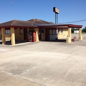 George West Luxury Inn Exterior photo