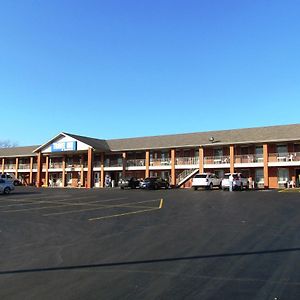 Frankfort Travel Inn & Suites Exterior photo