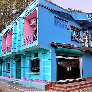 Jhargram Eshani Hotels And Guest House Exterior photo