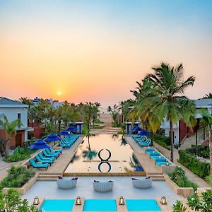 בנולים Azaya Beach Resort Goa Exterior photo