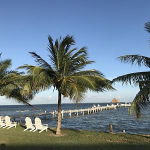 קורוזאל Tilt-Ta-Dock Resort Belize Exterior photo