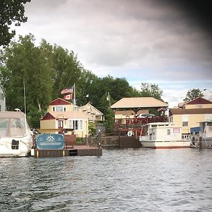 במוטל מפרץ אלכסנדריה Hills Motor Court & Marina Exterior photo