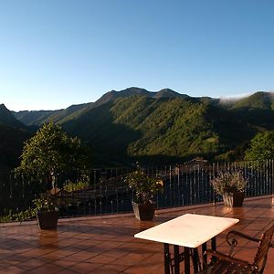 מלון Moncó El Mirador De Fuentes Del Narcea Exterior photo