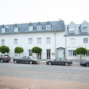 Kirkel Ressmann'S Residence Exterior photo