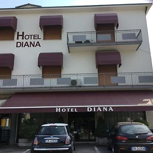 Legnaro Albergo Diana Exterior photo