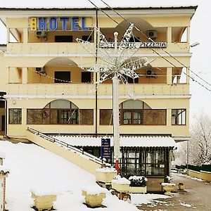 קסטרווילארי Hotel La Falconara Exterior photo