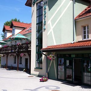 Pawłowiczki Centrum Restauracyjno-Hotelowe Florres Exterior photo