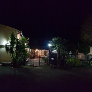 הוילה רנדצו Agriturismo Borgo San Nicolao Exterior photo