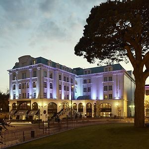 Killarney Plaza Hotel & Spa Exterior photo