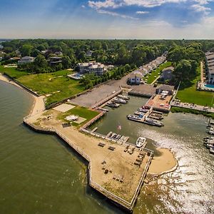 המפטון בייס Colonial Shores Resort Exterior photo