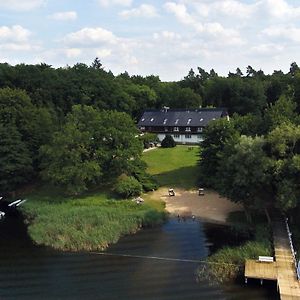 Sewekow Seehotel Ichlim Exterior photo