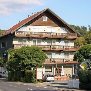 מלון באד מריינברג Gasthaus Zur Quelle Exterior photo