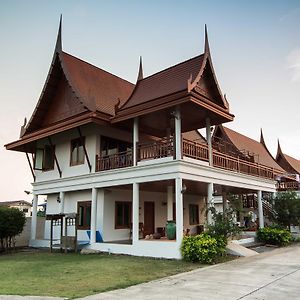 Ban Bang Muang  Thaihome Resort Exterior photo