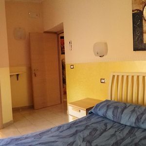 צ'יוויטה B&B Lo Sparviero Room photo