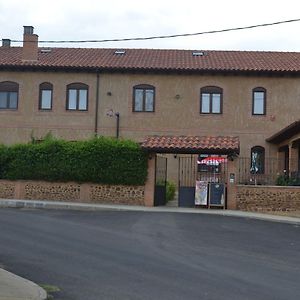 Calzadilla de los Hermanillos Hotel Rural Casa El Cura Exterior photo